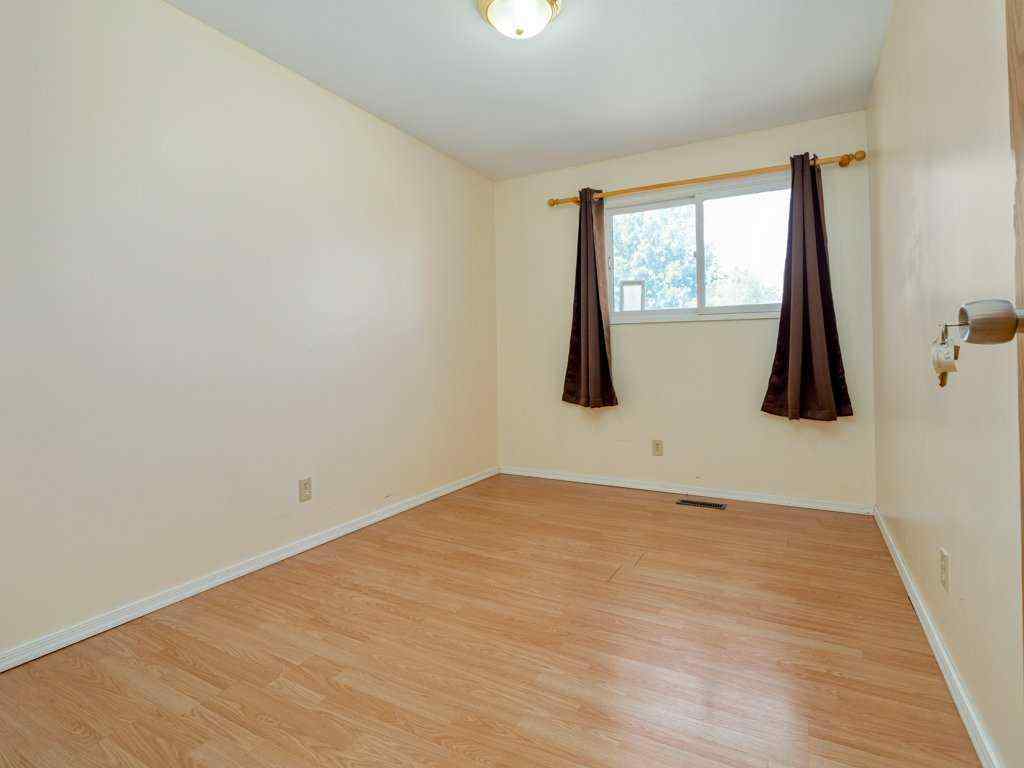 MLS® A2258732 - 43 Ryerson Road W in Varsity Village Lethbridge, Residential