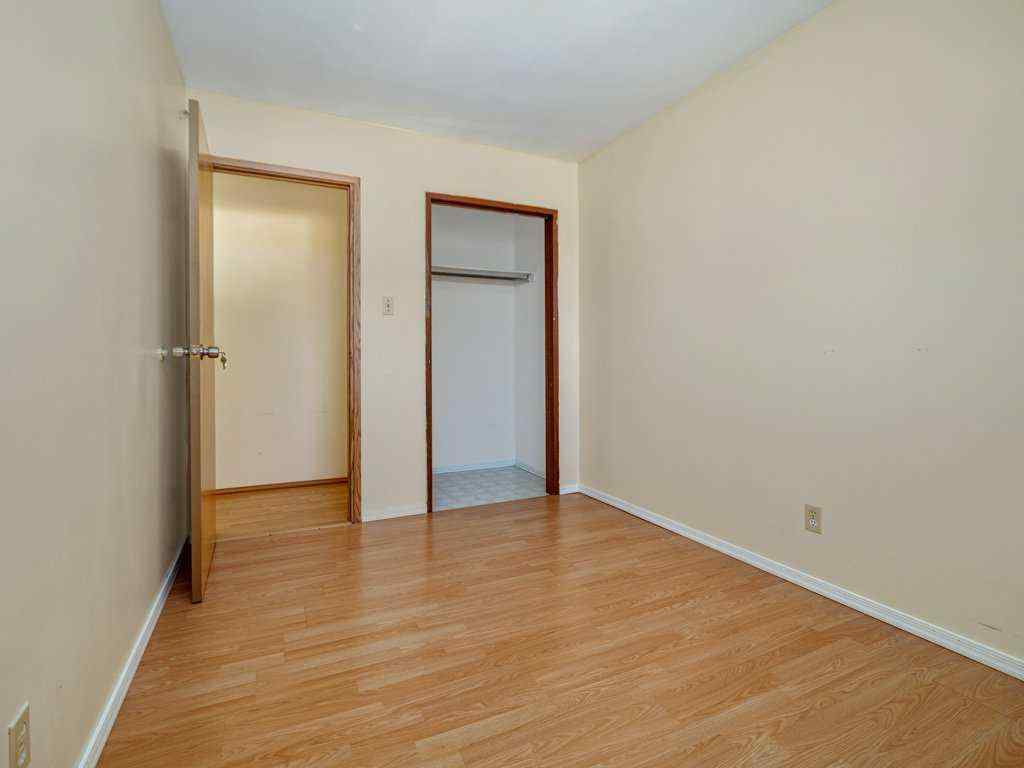 MLS® A2258732 - 43 Ryerson Road W in Varsity Village Lethbridge, Residential