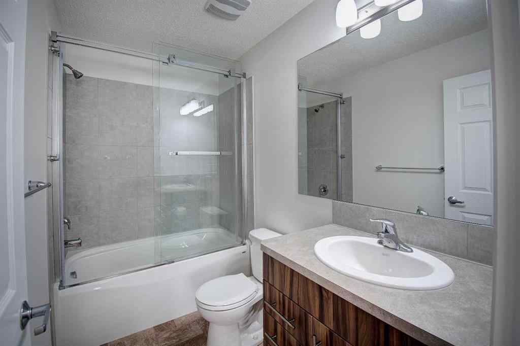 MLS® A2258738 - 221 Hillcrest Gardens SW in Hillcrest Airdrie, Residential