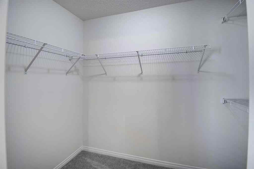 MLS® A2258738 - 221 Hillcrest Gardens SW in Hillcrest Airdrie, Residential
