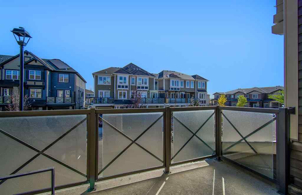 MLS® A2258738 - 221 Hillcrest Gardens SW in Hillcrest Airdrie, Residential