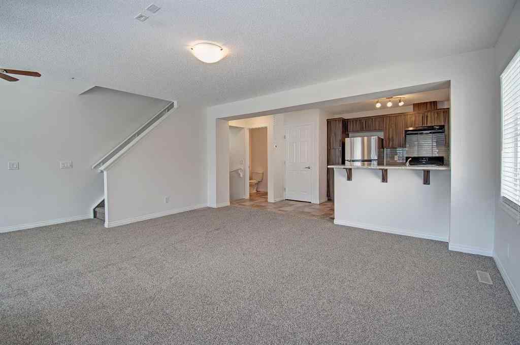 MLS® A2258738 - 221 Hillcrest Gardens SW in Hillcrest Airdrie, Residential