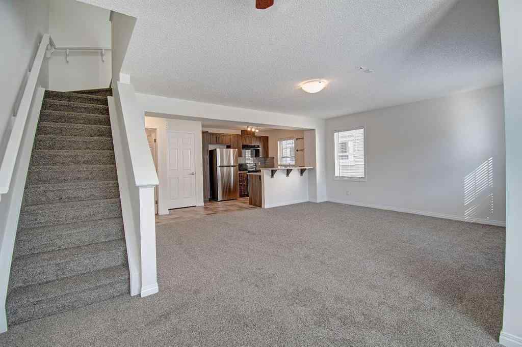 MLS® A2258738 - 221 Hillcrest Gardens SW in Hillcrest Airdrie, Residential