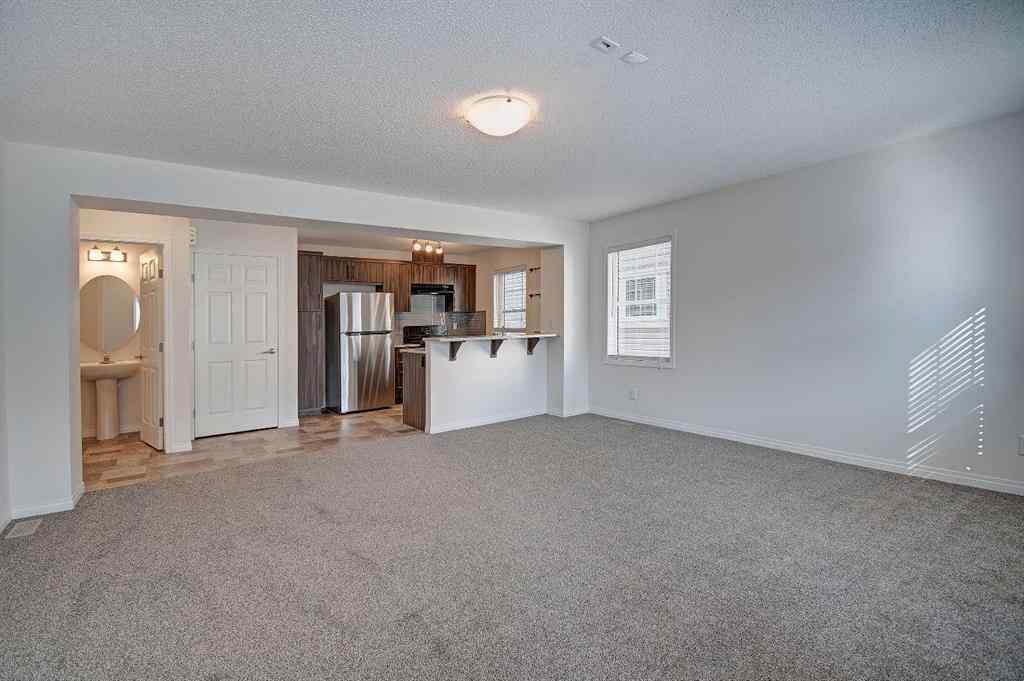 MLS® A2258738 - 221 Hillcrest Gardens SW in Hillcrest Airdrie, Residential