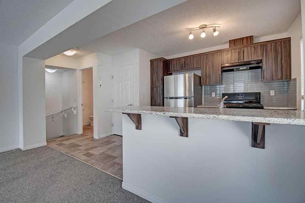 MLS® A2258738 - 221 Hillcrest Gardens SW in Hillcrest Airdrie, Residential