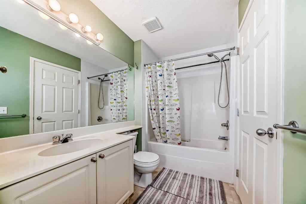 MLS® A2258743 - 28 Country Hills Manor NW in Country Hills Calgary, Residential