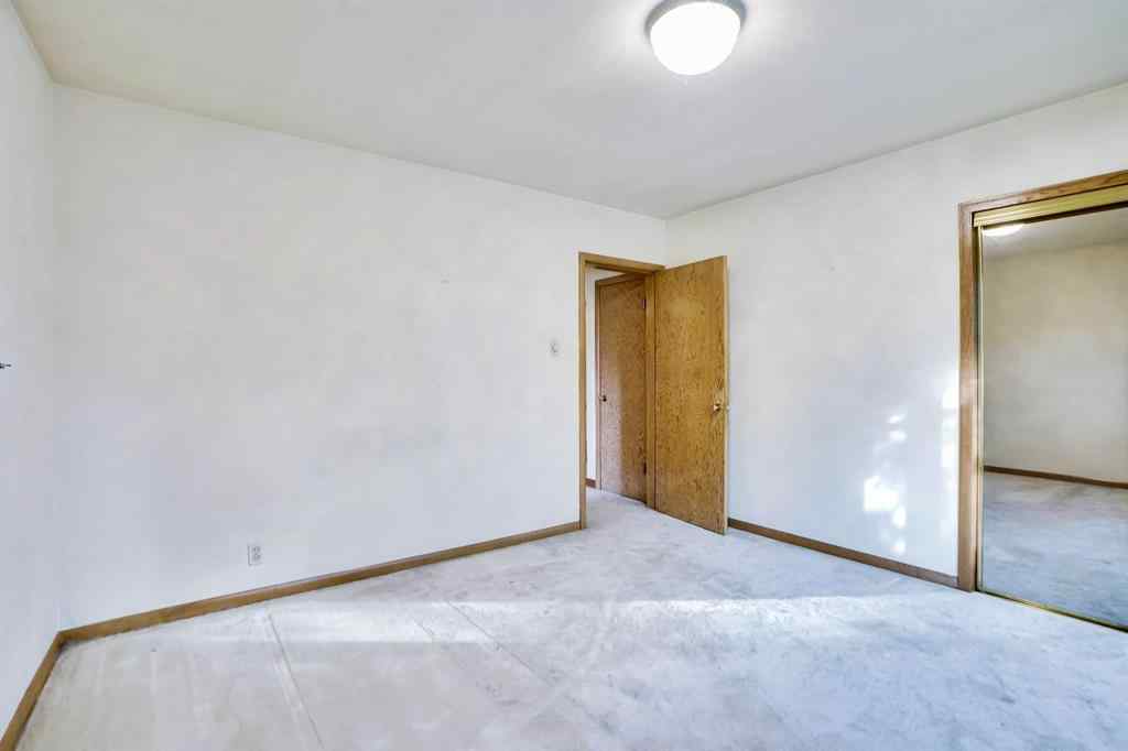 MLS® A2258748 - 1956 Kelwood Drive SW in Glendale Calgary, Residential