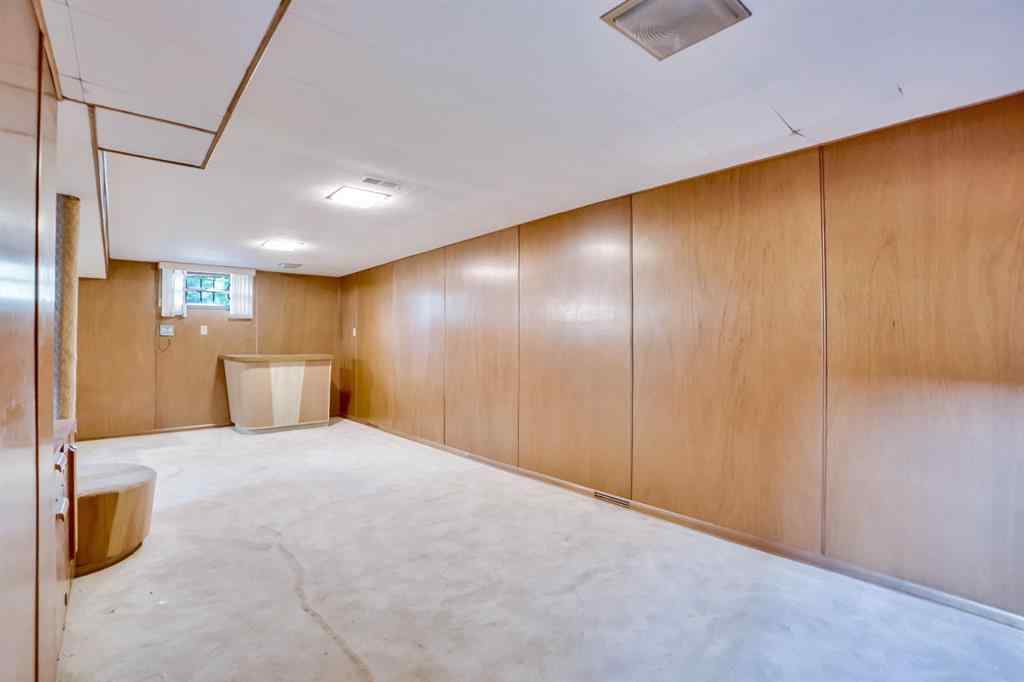 MLS® A2258748 - 1956 Kelwood Drive SW in Glendale Calgary, Residential