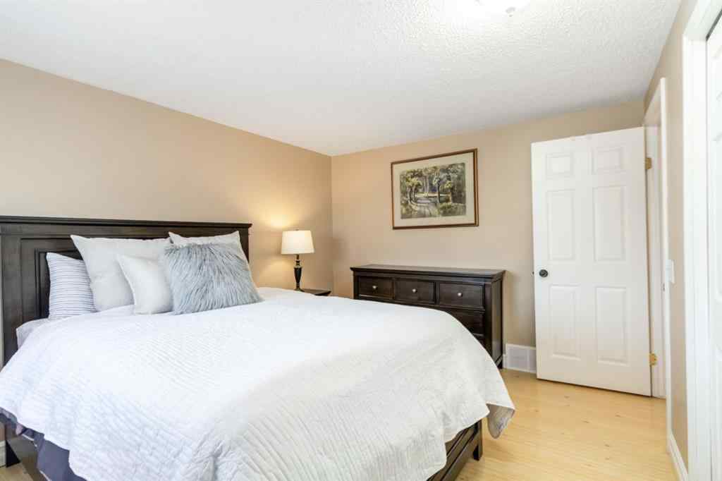 MLS® A2258749 - 219 Athabasca Avenue  in Dickinsfield Fort McMurray, Residential
