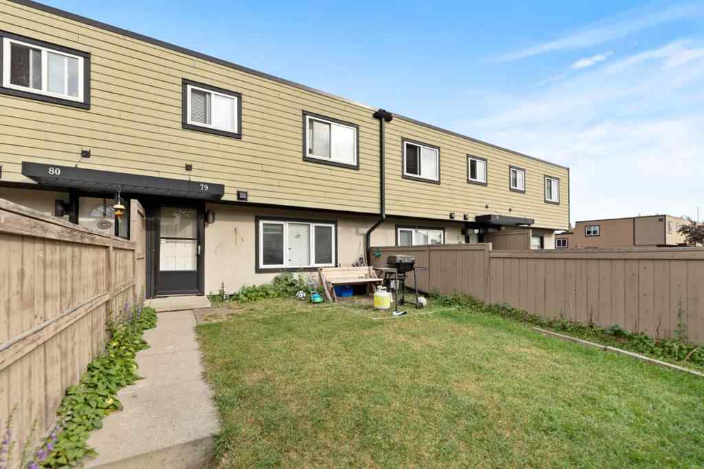 MLS® A2258750 - Unit #79 3809 45 Street SW in Glenbrook Calgary, Residential