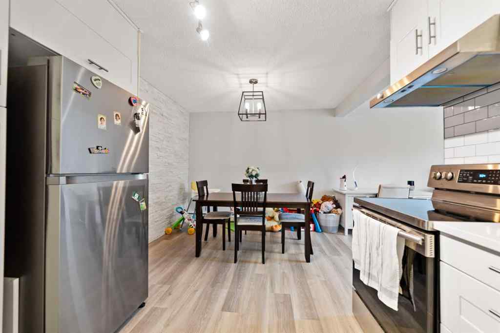 MLS® A2258750 - Unit #79 3809 45 Street SW in Glenbrook Calgary, Residential