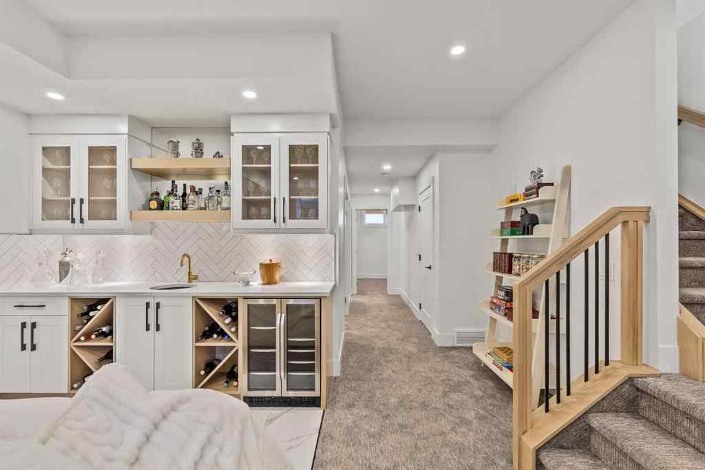 MLS® A2258751 - 2131 32 Avenue SW in Richmond Calgary, Residential