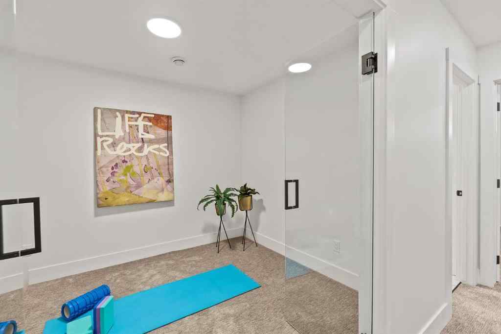 MLS® A2258751 - 2131 32 Avenue SW in Richmond Calgary, Residential