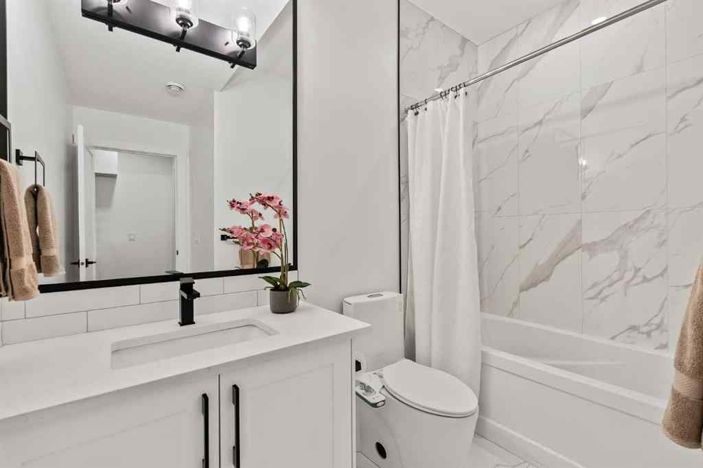 MLS® A2258751 - 2131 32 Avenue SW in Richmond Calgary, Residential