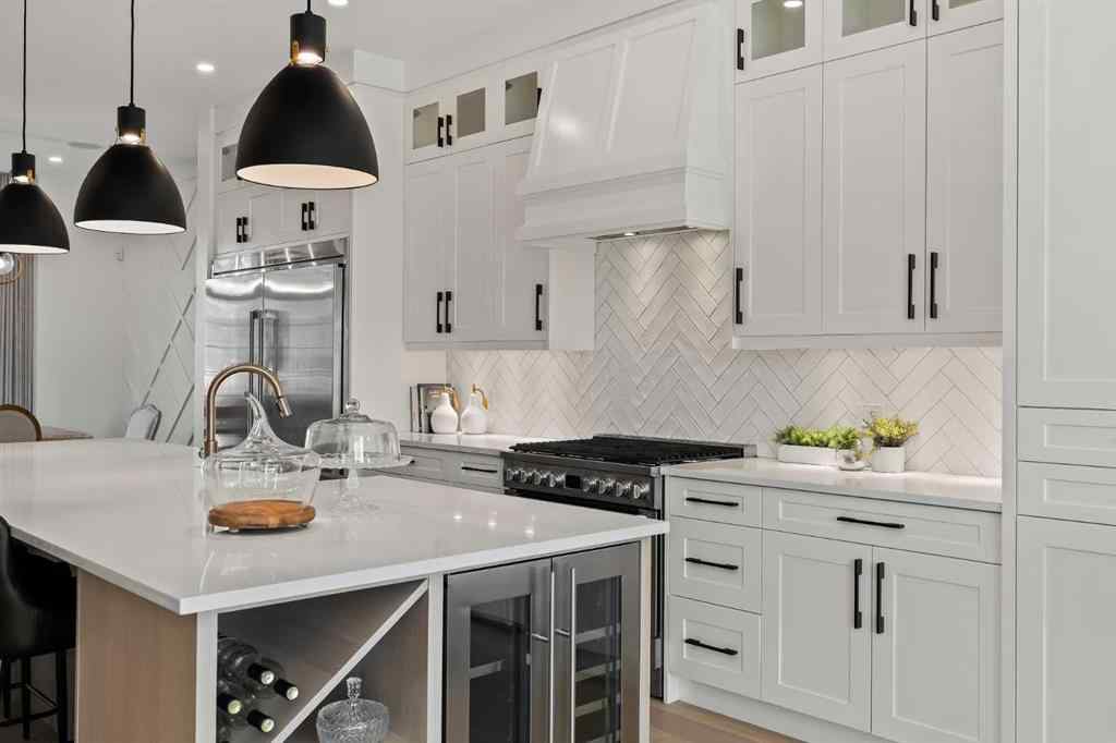 MLS® A2258751 - 2131 32 Avenue SW in Richmond Calgary, Residential