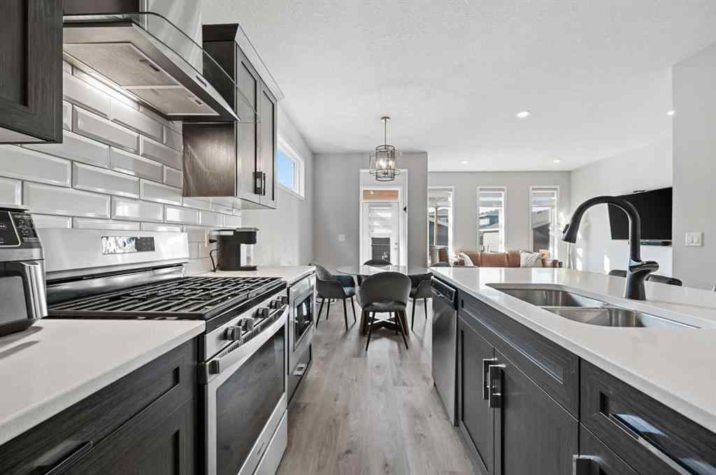 MLS® A2258758 - 856 West Lakeview Drive  in Dawson\'s Landing Chestermere, Residential
