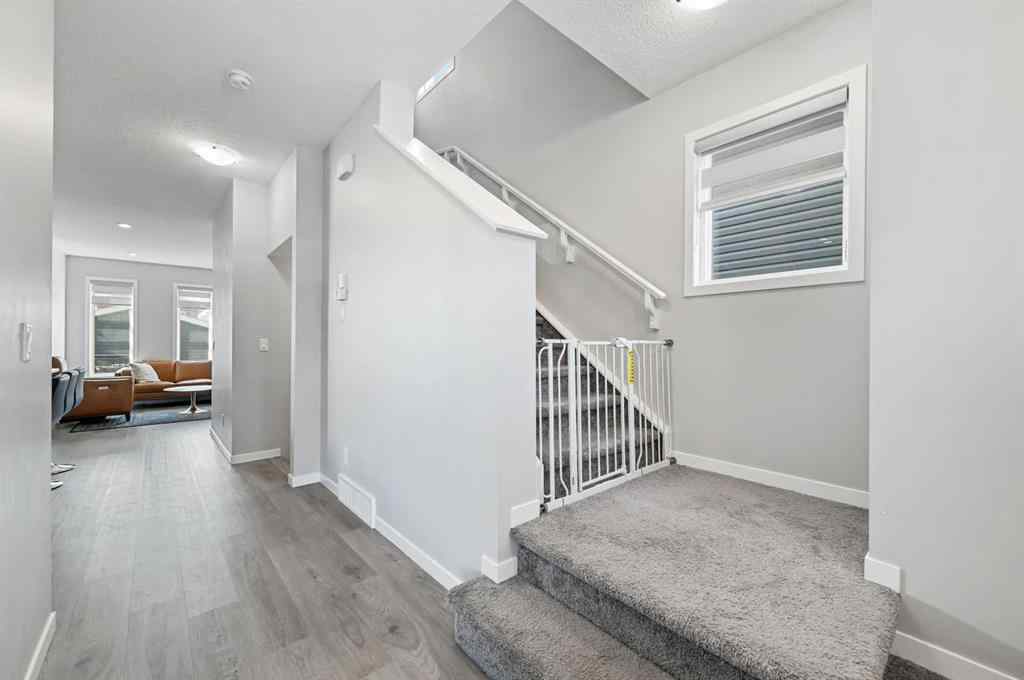 MLS® A2258758 - 856 West Lakeview Drive  in Dawson\'s Landing Chestermere, Residential