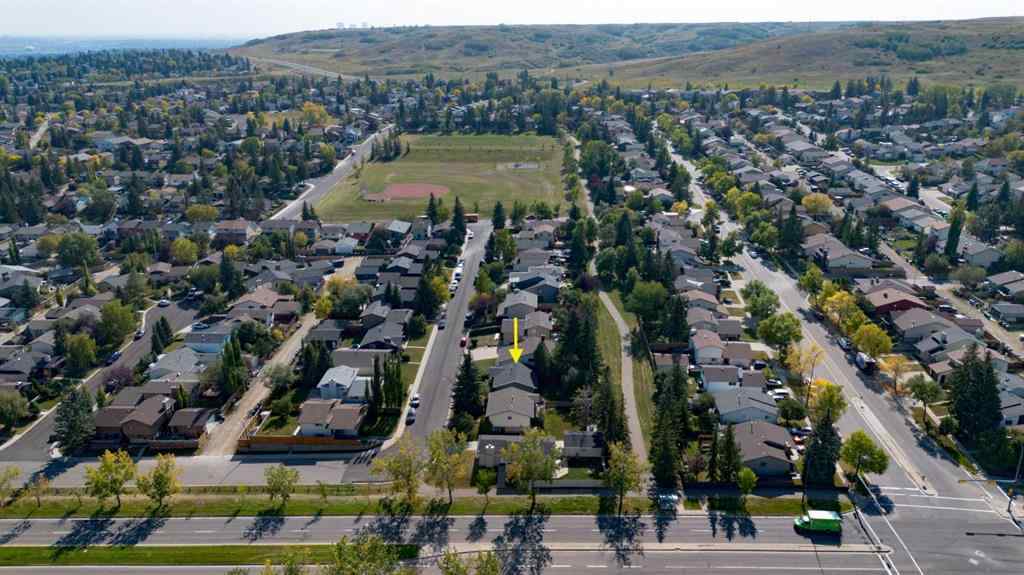 MLS® A2258760 - 39 Bearberry Crescent NW in Beddington Heights Calgary, Residential