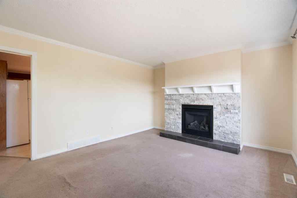 MLS® A2258760 - 39 Bearberry Crescent NW in Beddington Heights Calgary, Residential