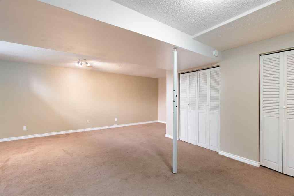 MLS® A2258760 - 39 Bearberry Crescent NW in Beddington Heights Calgary, Residential