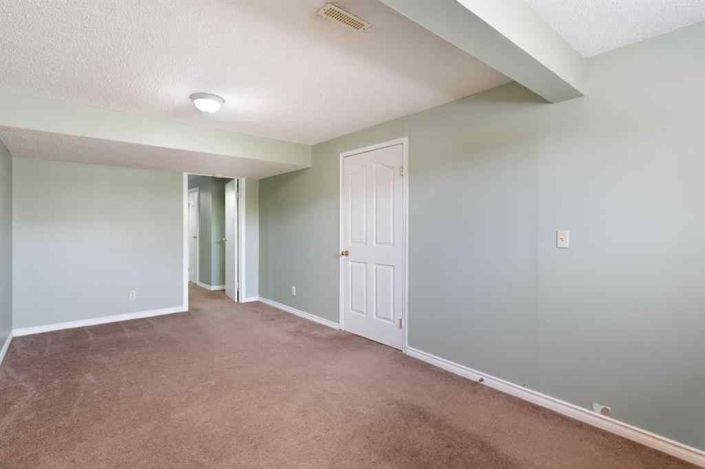 MLS® A2258760 - 39 Bearberry Crescent NW in Beddington Heights Calgary, Residential