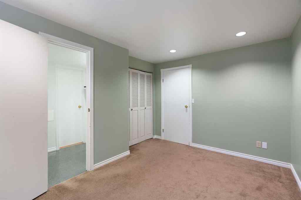 MLS® A2258760 - 39 Bearberry Crescent NW in Beddington Heights Calgary, Residential