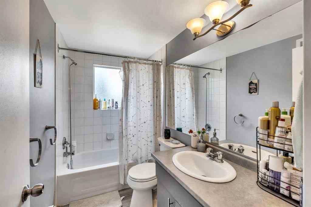 MLS® A2258762 - Unit #303 11445 41 Avenue NW in Royal Gardens_EDMO Edmonton, Residential