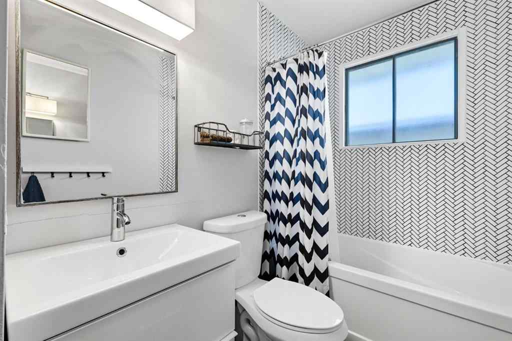 MLS® A2258769 - 4720 Worcester Drive SW in Wildwood Calgary, Residential