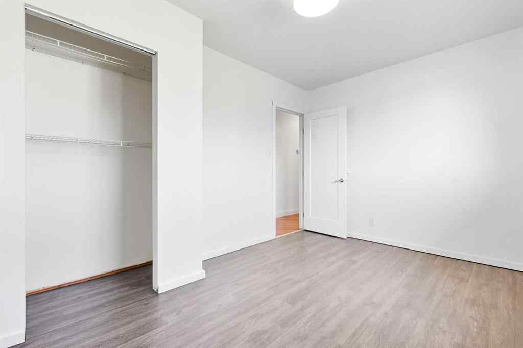 MLS® A2258769 - 4720 Worcester Drive SW in Wildwood Calgary, Residential