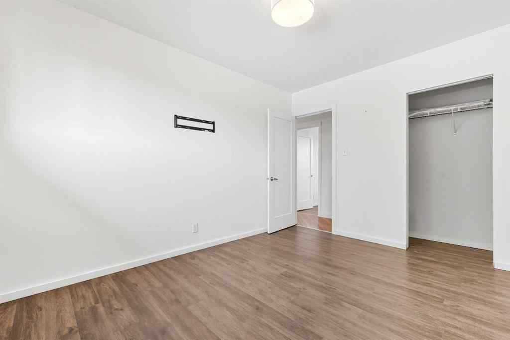 MLS® A2258769 - 4720 Worcester Drive SW in Wildwood Calgary, Residential