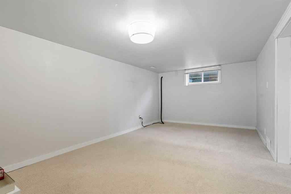MLS® A2258769 - 4720 Worcester Drive SW in Wildwood Calgary, Residential