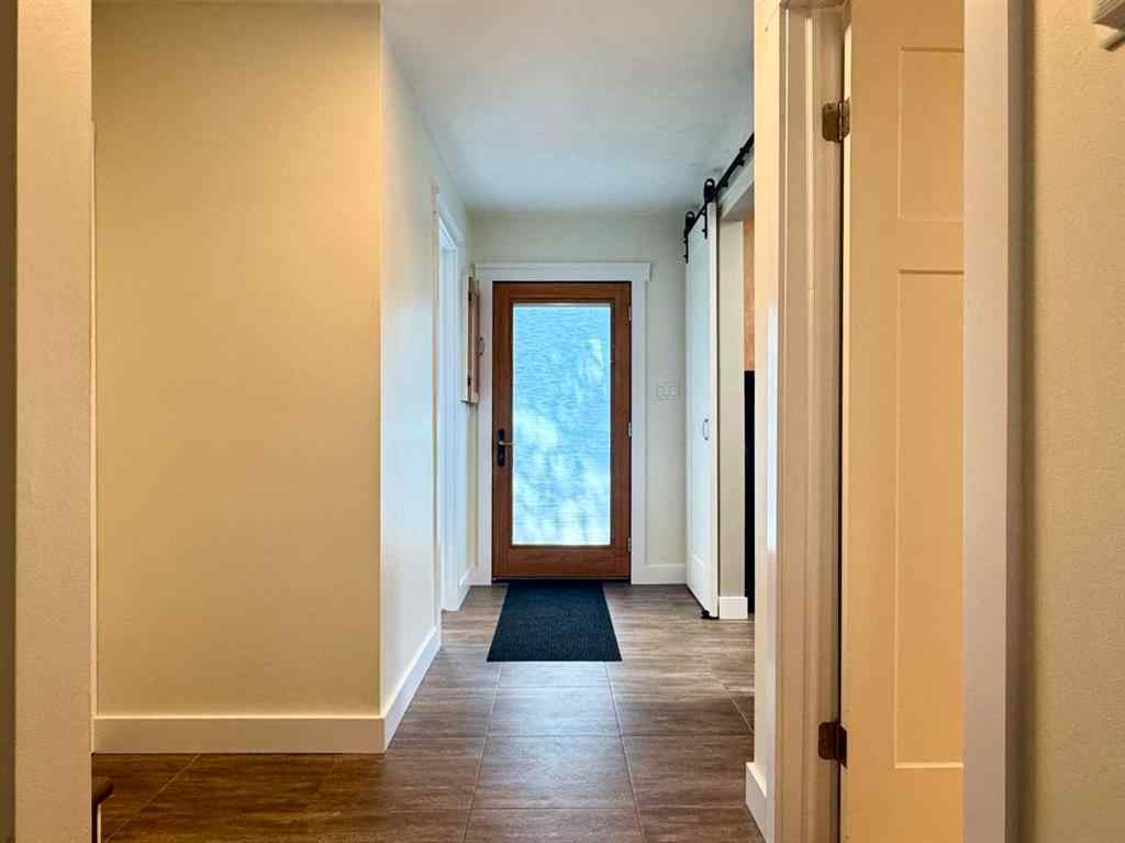 MLS® A2258771 - 2302 14 Avenue S in Agnes Davidson Lethbridge, Residential