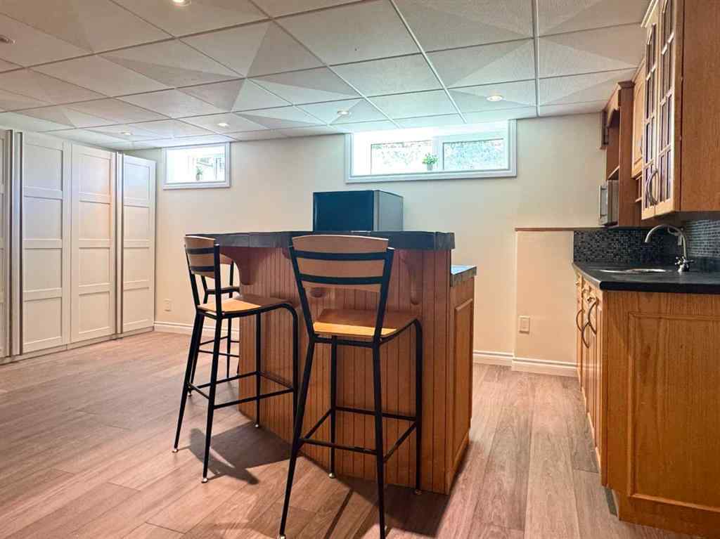 MLS® A2258771 - 2302 14 Avenue S in Agnes Davidson Lethbridge, Residential