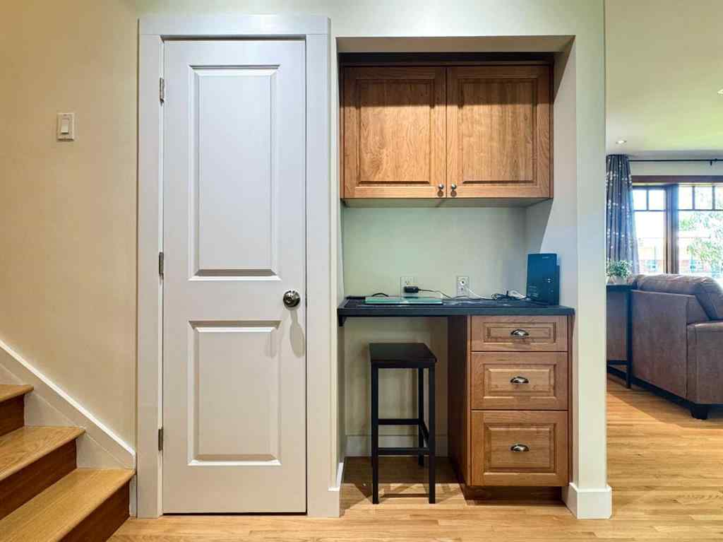 MLS® A2258771 - 2302 14 Avenue S in Agnes Davidson Lethbridge, Residential