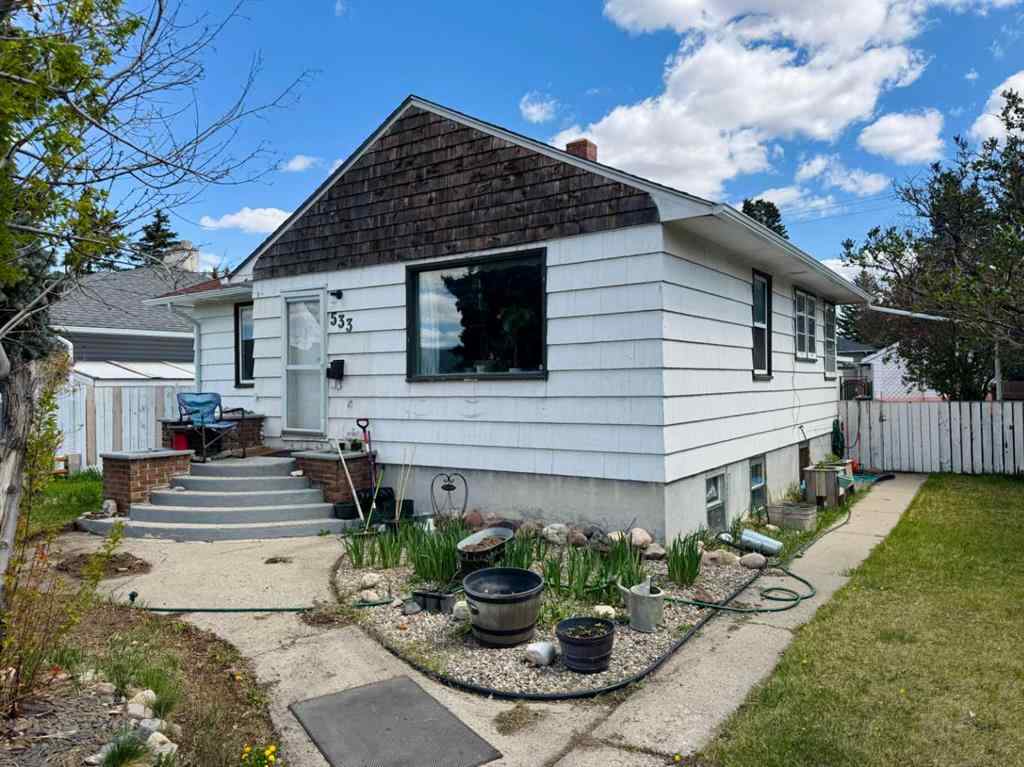 MLS® A2258774 - 533 23 Street S in Glendale Lethbridge, Residential