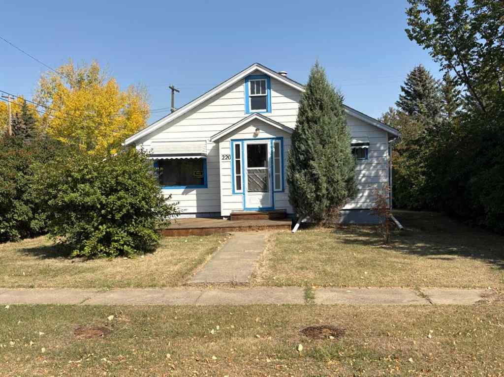 MLS® A2258775 - 220 LADY VIVIAN Avenue W in Galahad Galahad, Residential