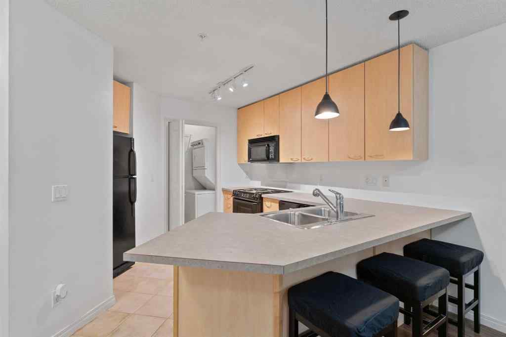 MLS® A2258776 - Unit #143 22 Richard Place SW in Lincoln Park Calgary, Residential