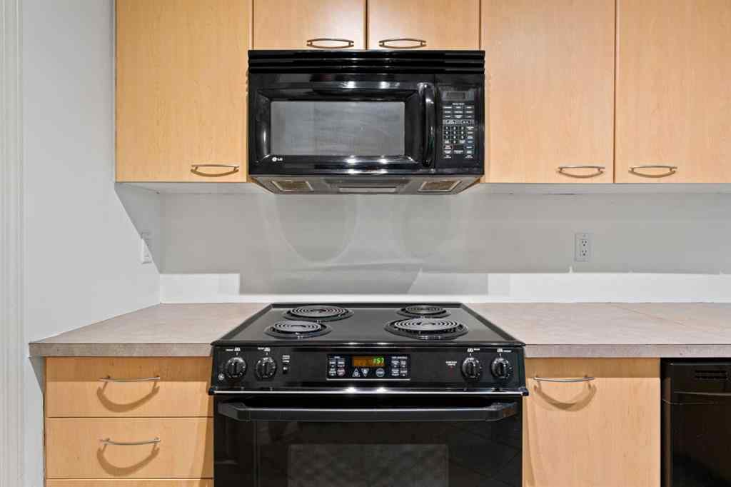 MLS® A2258776 - Unit #143 22 Richard Place SW in Lincoln Park Calgary, Residential