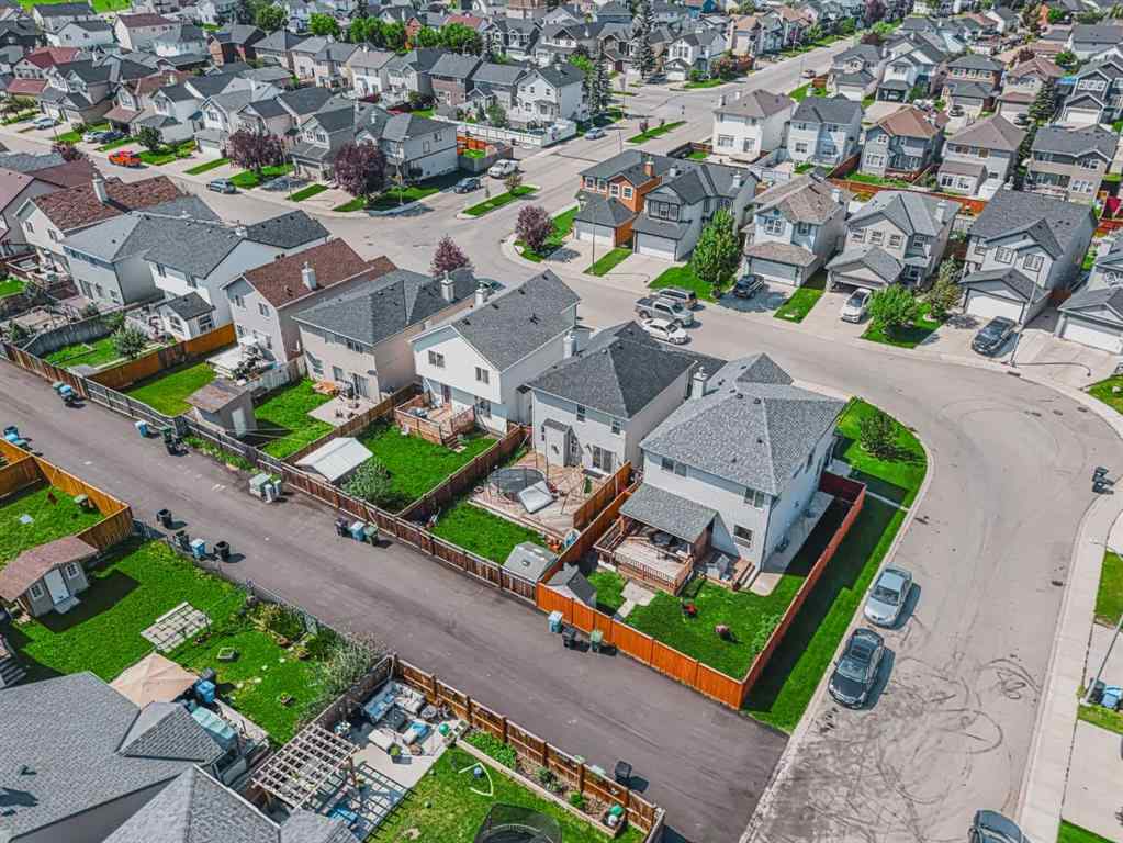 MLS® A2258780 - 83 Martha's Close NE in Martindale Calgary, Residential