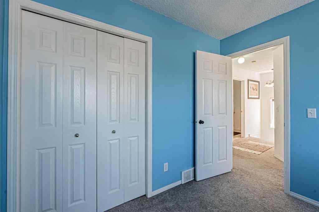 MLS® A2258780 - 83 Martha's Close NE in Martindale Calgary, Residential