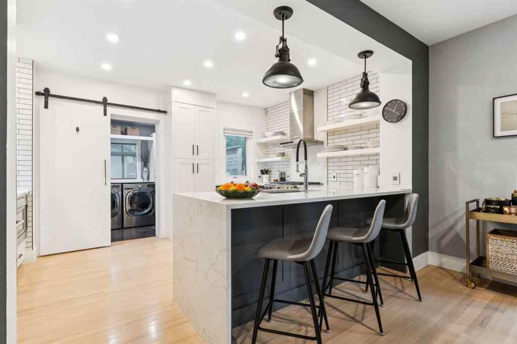 MLS® A2258783 - 1614 13 Avenue SW in Sunalta Calgary, Residential