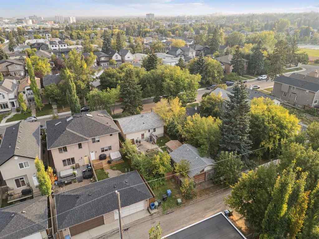 MLS® A2258784 - 512 52 Avenue SW in Windsor Park Calgary, Residential