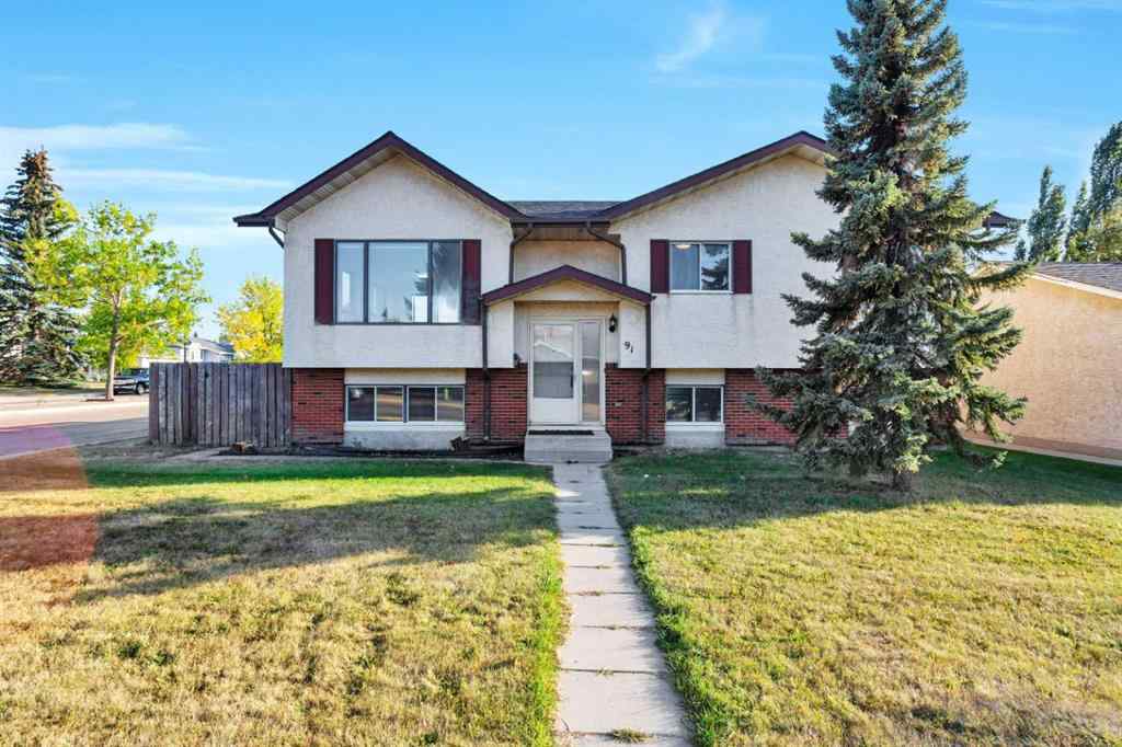 MLS® A2258785 - 91 Dawson Street  in Deer Park Village Red Deer, Residential
