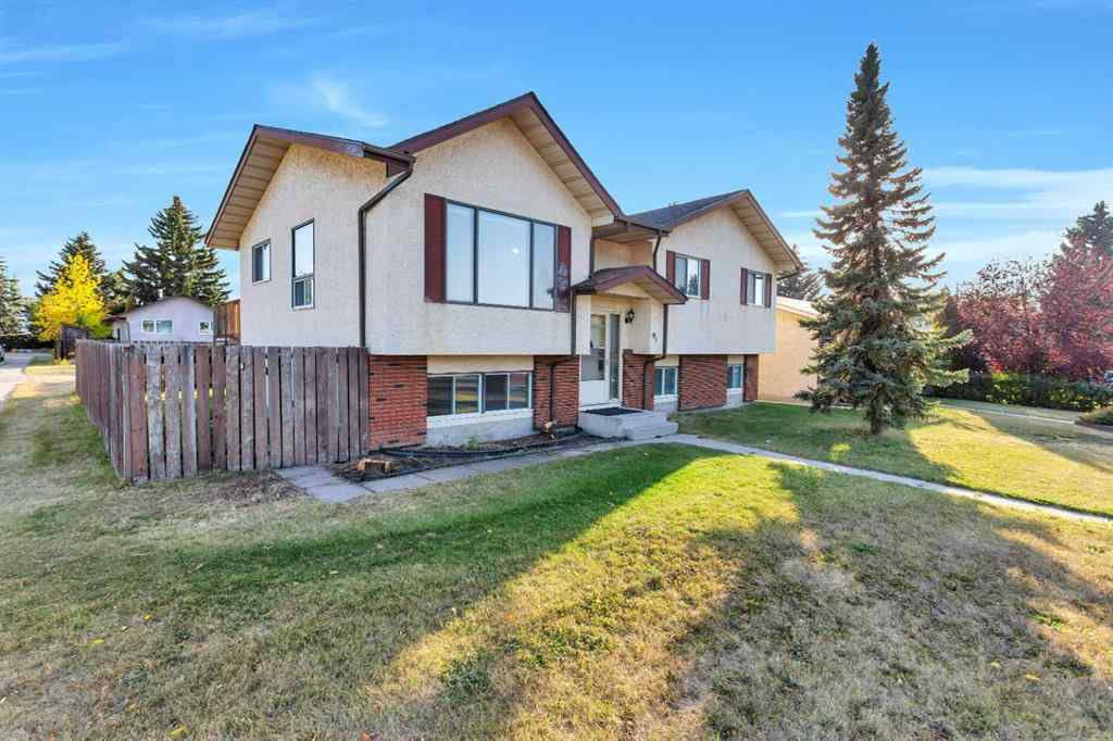 MLS® A2258785 - 91 Dawson Street  in Deer Park Village Red Deer, Residential