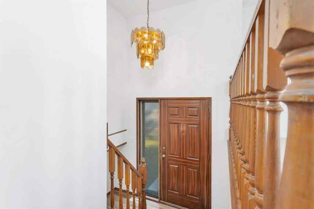MLS® A2258785 - 91 Dawson Street  in Deer Park Village Red Deer, Residential