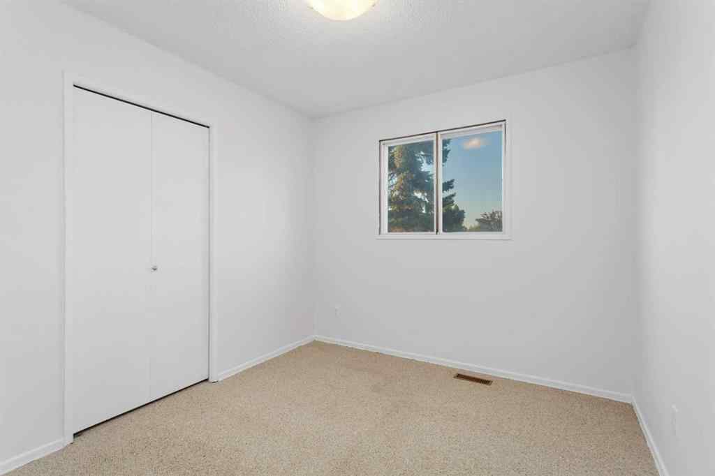 MLS® A2258785 - 91 Dawson Street  in Deer Park Village Red Deer, Residential