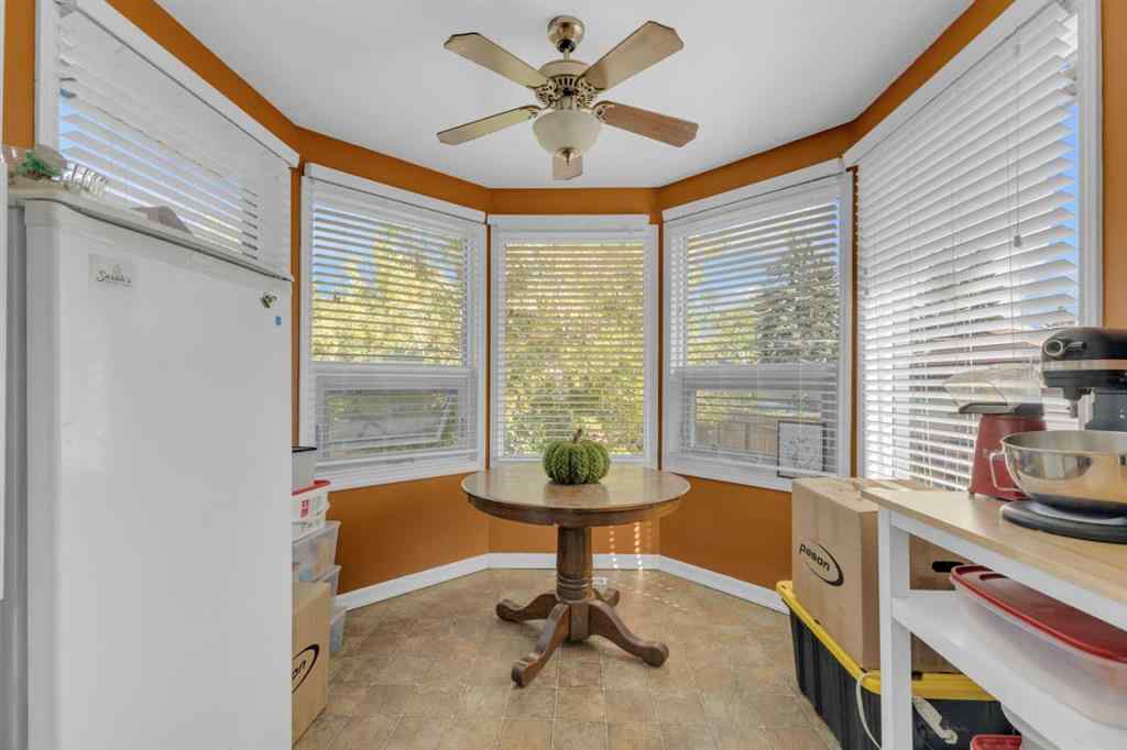 MLS® A2258795 - 5006 55 Avenue  in Central Ponoka Ponoka, Residential