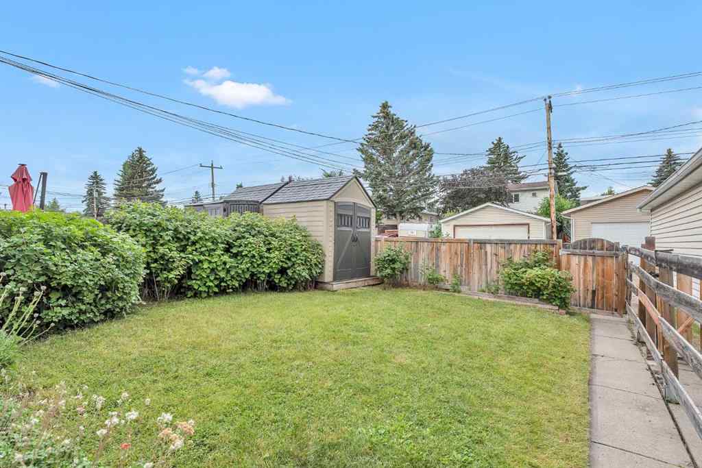 MLS® A2258797 - 10829 5 Street SW in Southwood Calgary, Residential