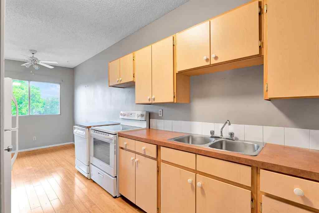 MLS® A2258797 - 10829 5 Street SW in Southwood Calgary, Residential