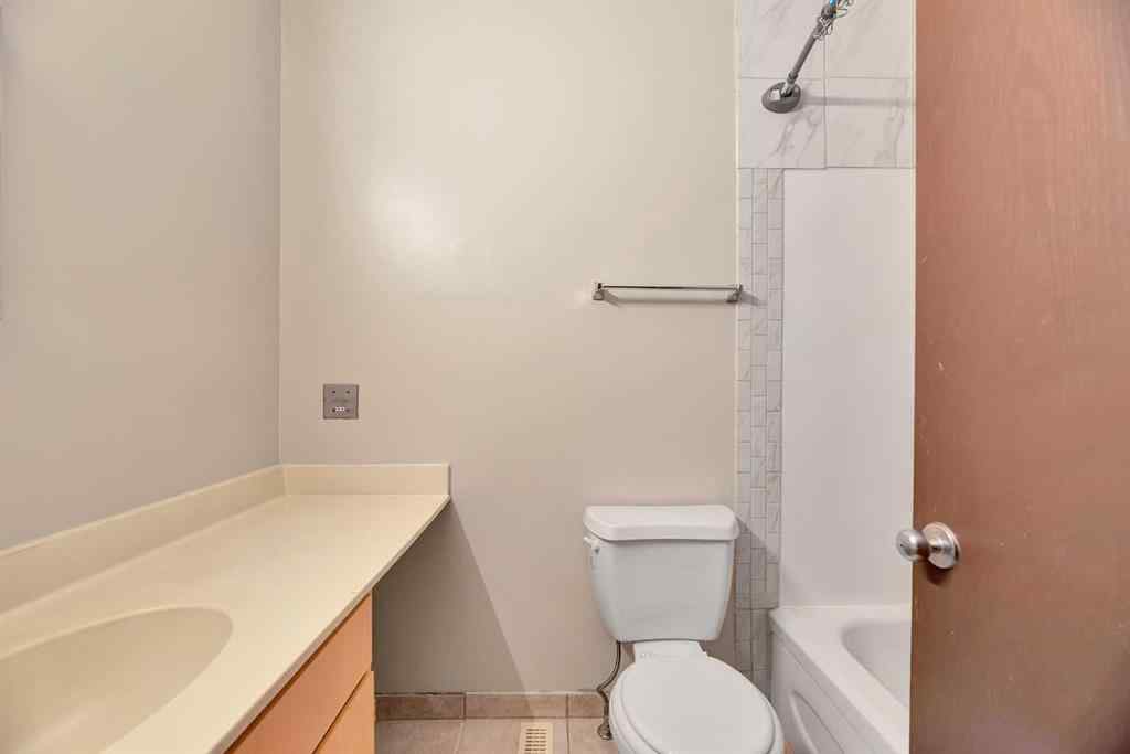 MLS® A2258797 - 10829 5 Street SW in Southwood Calgary, Residential